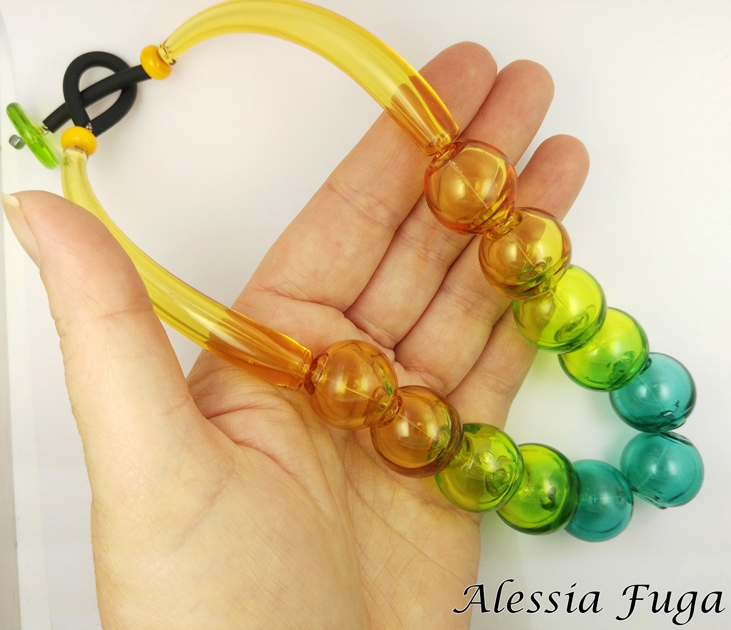 Blown beads necklace in topaz and green