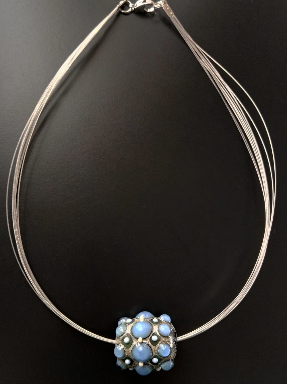 [:it]Collana con perla in vetro e cavetto acciaio Alessia Fuga[:en]Murano glass bead perla in vetro di Murano[:]