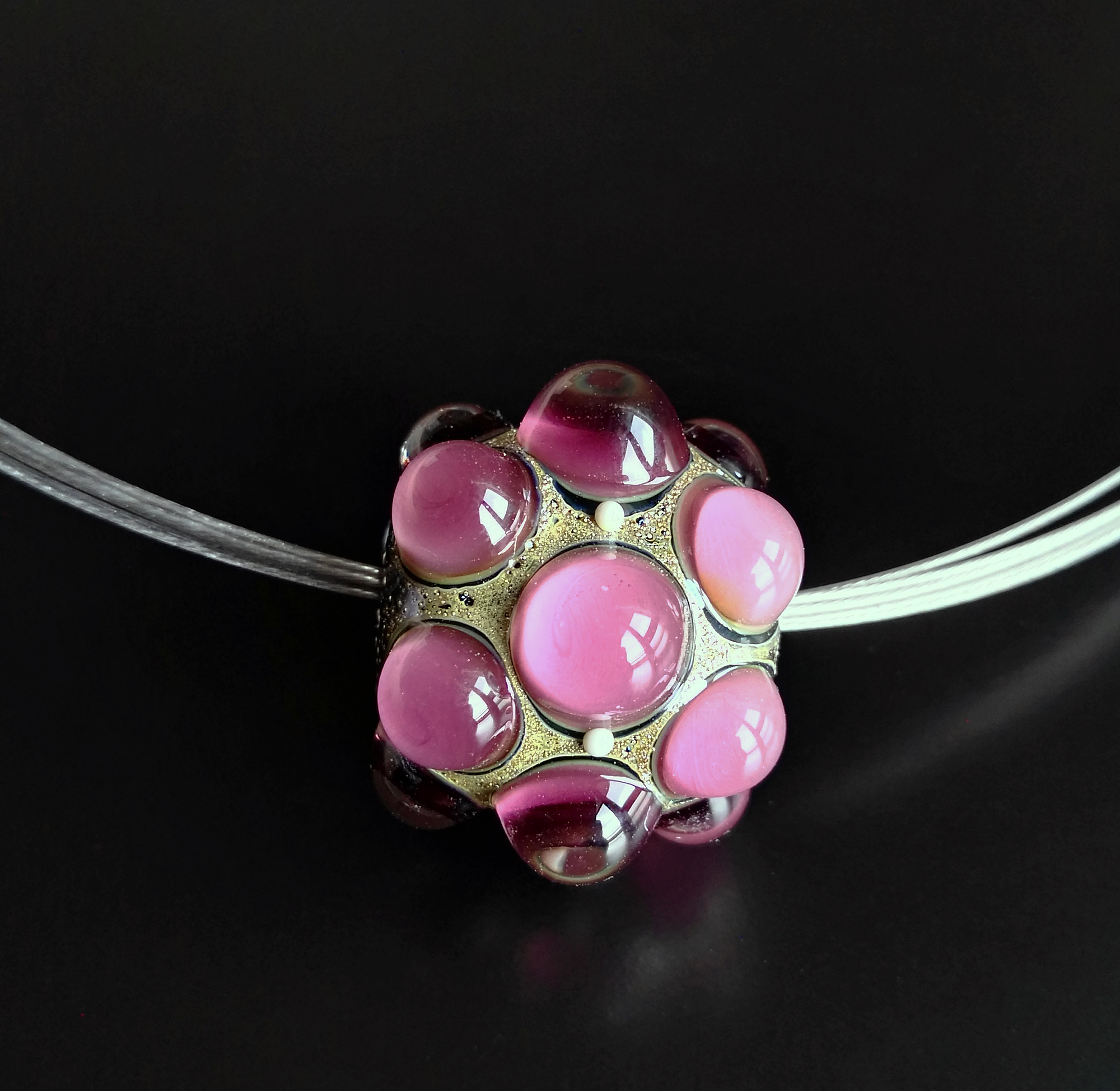 Small Amethyst Fenice glass bead by Alessia Fuga