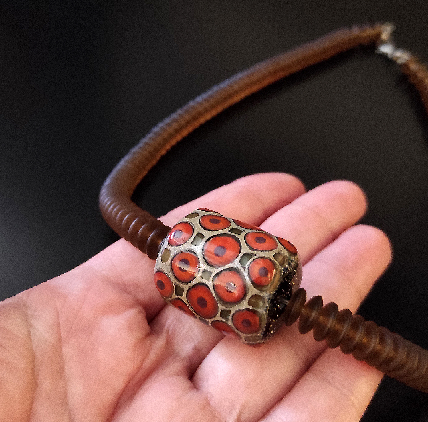 Autumn-Fenice-bead-necklace
