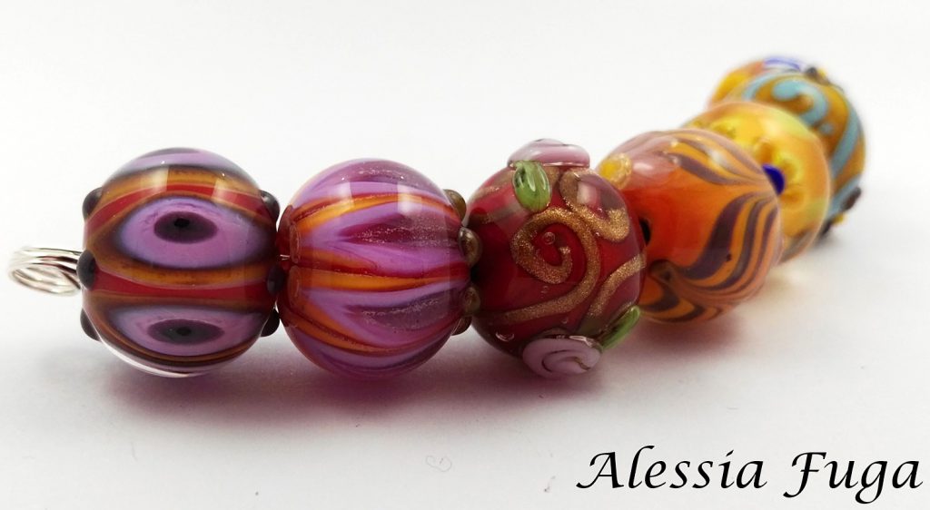 Small bolliwood lampwork glass beads set