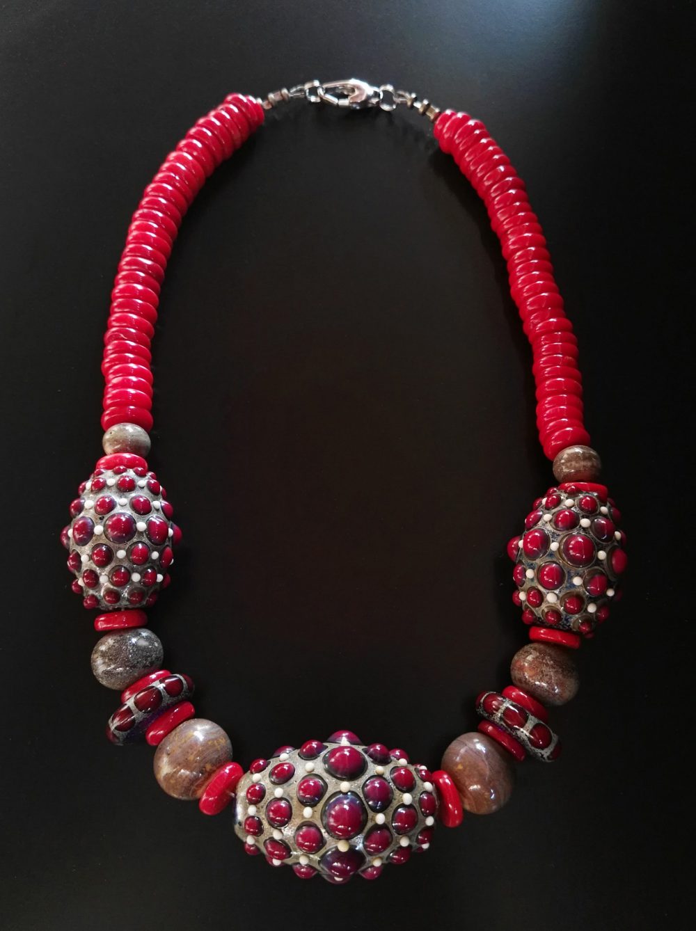 Collana Fenice regina in rosso