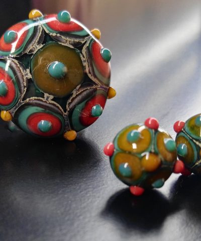 Set anello e orecchini in vetro di Murano fatti a mano da Alessia Fuga - murano glass ring and earrings set handmade by Alessia Fuga
