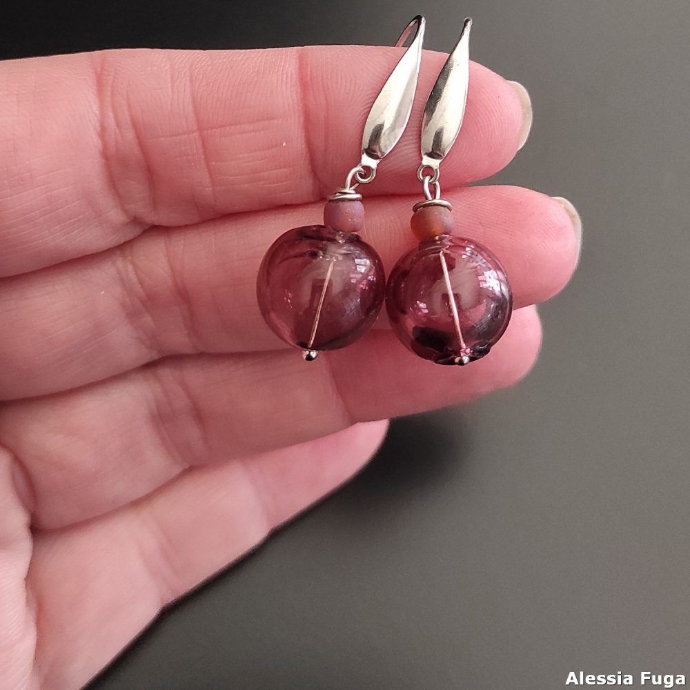 Orecchini Pendenti In Vetro Di Murano Fatti A Mano - Perle Rosse Sommerse Con Ottone Placcato Oro 18kt - Gioielli Artigianali Italiani Da Donna, Regalo Unico Di Venezia