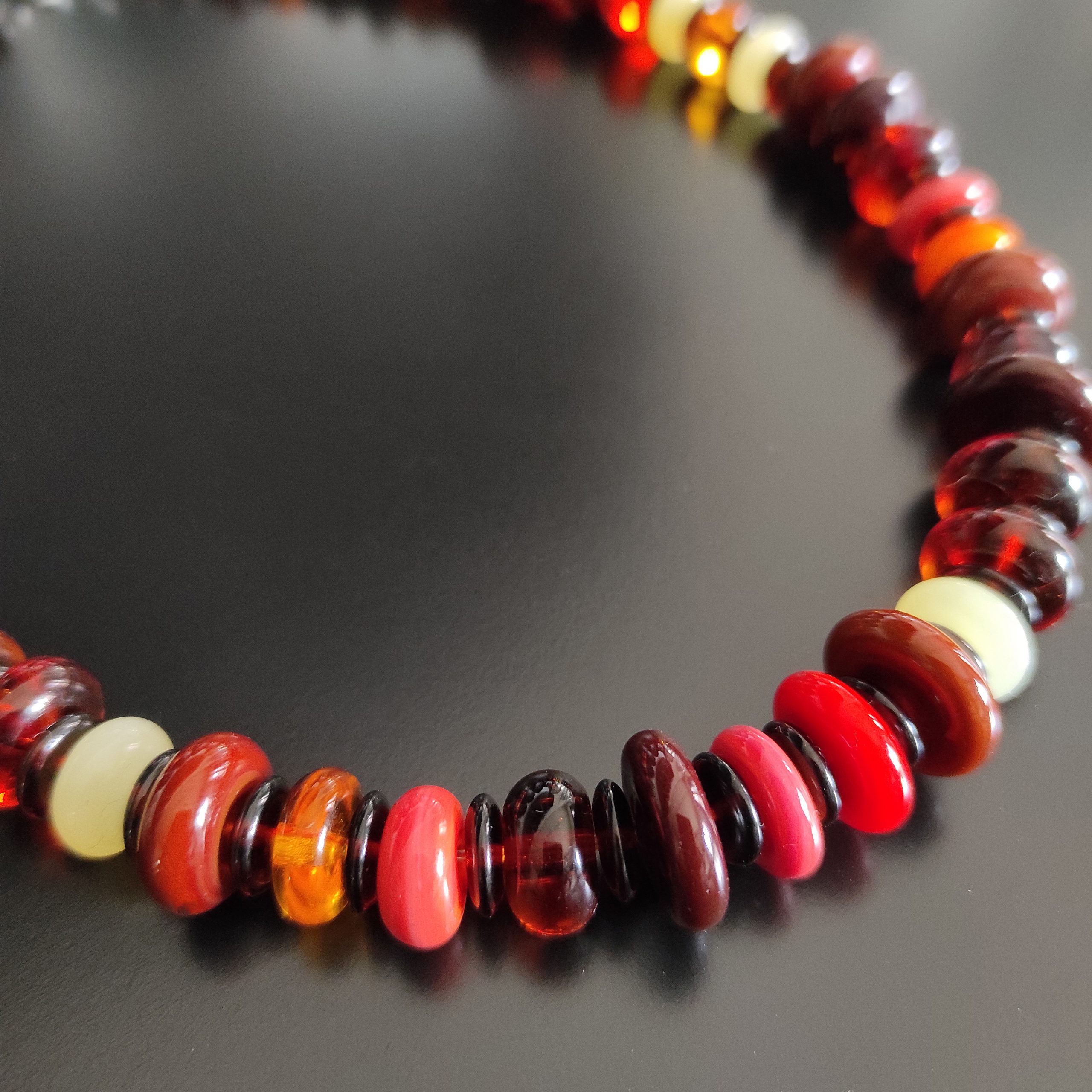 Collana a dischi topazio 2 Particolare di Collana-a-dischi-topazio