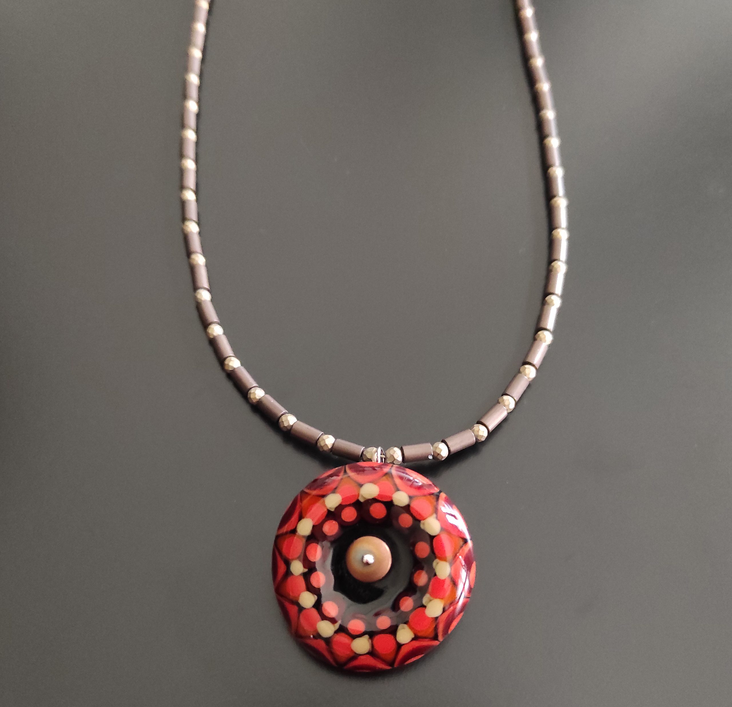 collana con perla in vetro di murano e pietre dure 2